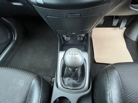 Hyundai i30 1.6 CRDi Style Euro 4 5dr 12