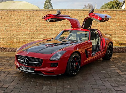 Mercedes-Benz SLS AMG GT Final Edition 32