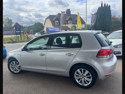 Volkswagen Golf 2.0 TDI Match DSG Euro 5 5dr 4