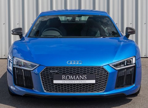 Audi R8 V10 Plus 4