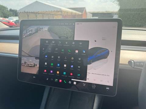 Tesla Model 3 Saloon 4dr Electric Auto RWD (241 bhp) 22
