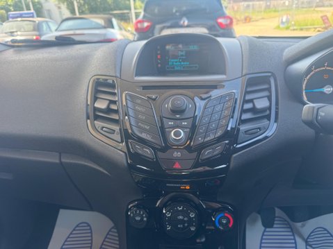 Ford Fiesta 1.25 Zetec Euro 5 5dr 22