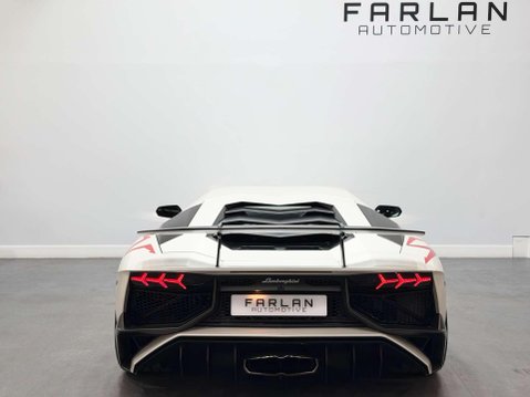 Lamborghini Aventador 6.5 V12 LP 750-4 Superveloce Coupe 2dr Petrol ISR 4WD Euro 6 (750 bhp) 45