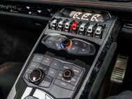 Lamborghini Huracan 5.2 V10 LP 640-4 Performante Spyder LDF 4WD Euro 6 (s/s) 2dr 62