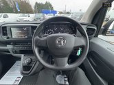 Vauxhall Vivaro AUTO LWB L2H1 Low Roof 3100 Dynamic Air Con SELECT 16