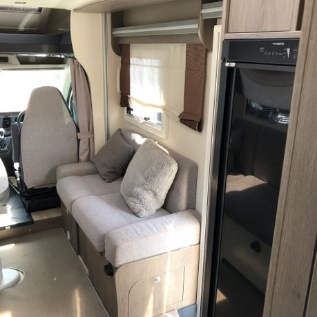 Chausson Titanium 720 Titanium 720 Automatic 6 Berth 3500Kg only 5000 miles 23