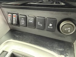 Mitsubishi Shogun Sport 2.4D 4 SUV 5dr Diesel Auto 4WD Euro 6 (181 ps) 47