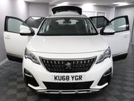 Peugeot 3008 S/S ALLURE 7