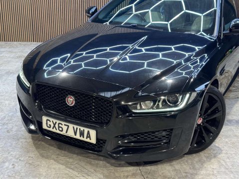 Jaguar XF 2.2 XF R-Sport Black D Auto 4dr 72
