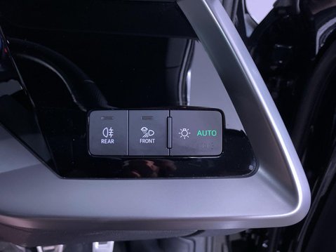 Audi A3 1.0 TFSI 30 S line Sportback 5dr Petrol Manual Euro 6 (s/s) (110 ps) Air Co 63