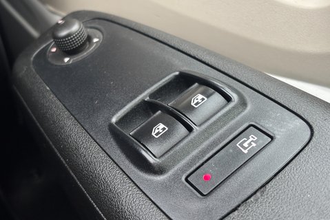 Citroen Relay 35 Heavy 160 ps L3 Dropside with Tail Lift - Air Con 32