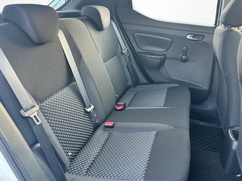 Nissan MICRA 0.9 IG-T Acenta 5dr 31