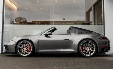 Porsche 911 Targa 4S (992) 3