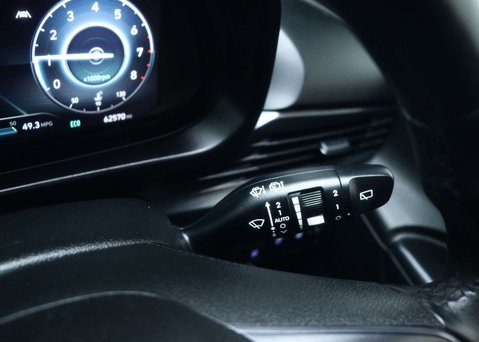 Hyundai BAYON 1.0 T-GDi MHEV Premium SUV 5dr Petrol Hybrid DCT Euro 6 (s/s) (120 ps) 39