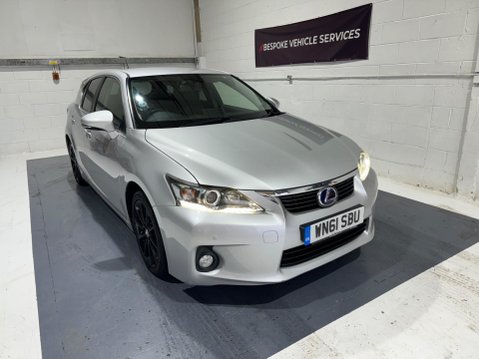 Lexus CT 1.8 200h SE-L CVT Euro 5 (s/s) 5dr 5