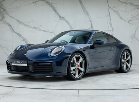 Porsche 911 Carrera S (992) 1