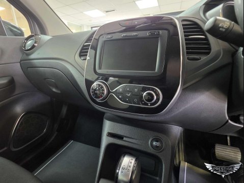 Renault Captur 1.5 dCi ENERGY Iconic EDC Euro 6 (s/s) 5dr 33