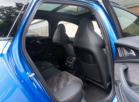 Audi RS6 Avant Performance 14