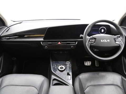 Kia Niro 64.8kWh 4 Auto 5dr 9