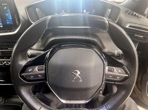 Peugeot e-2008 50kWh GT Premium SUV 5dr Electric Auto (7kW Charger) (136 ps) Bluetooth - A 13