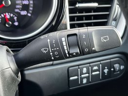 Kia Xceed 1.0 XCeed Connect ISG 5dr 52