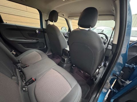 Mini Countryman 1.5 Countryman Cooper 5dr 21