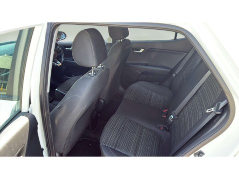 Kia Stonic 1.0 Stonic 2 ISG 5dr - NATIONAL DELIVERY* 11