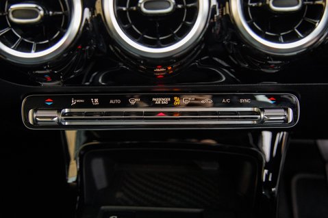 Mercedes-Benz A Class A 180 SPORT EXECUTIVE 36