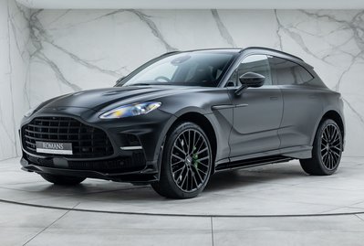 Aston Martin DBX 707