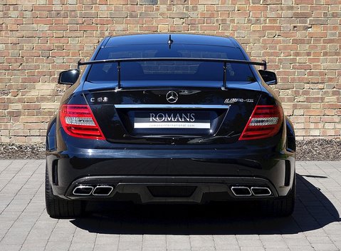 Mercedes-Benz C Class C63 AMG Black Series 16