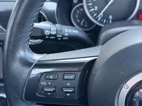 Mazda MX-5 2.0i Sport Tech Roadster Euro 5 2dr 21