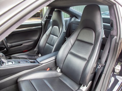 Porsche 911 CARRERA 4S PDK 23