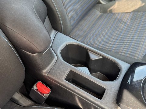 Nissan LEAF N-Connecta 18
