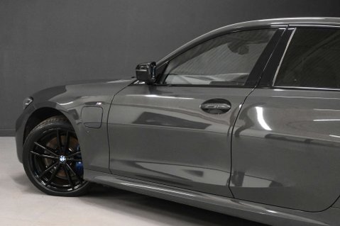 BMW 3 Series 2.0 330e M Sport Professional Edition Auto 4dr 5