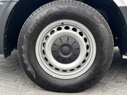 Volkswagen Crafter CR35 177 ps Tdi L2 H2 Trendline DSG Panel Van 32