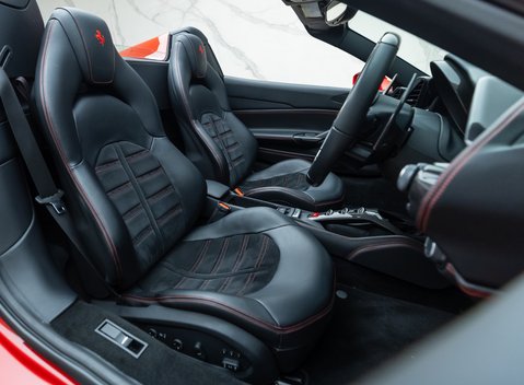 Ferrari 488 SPIDER 17