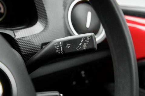 Volkswagen Up MOVE UP BLUEMOTION TECHNOLOGY 17