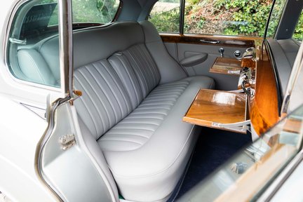 Rolls-Royce Silver Cloud II LWB 31