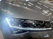 Skoda Superb 2.0 TDI Laurin & Klement Estate 5dr Diesel DSG Euro 6 (s/s) (200 ps) Air Co 9
