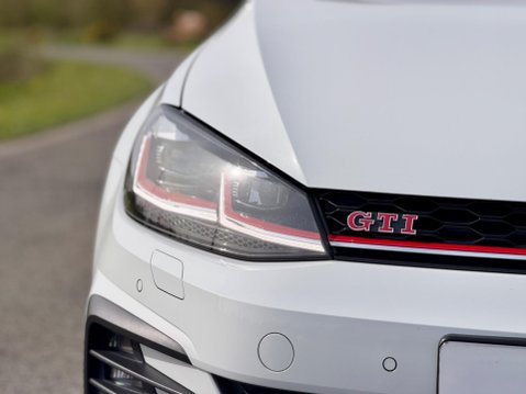 Volkswagen Golf 2.0 TSI GTI Performance Euro 6 (s/s) 5dr 22