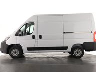 Peugeot Boxer 35 L2H2 PROFESSIONAL PV 7