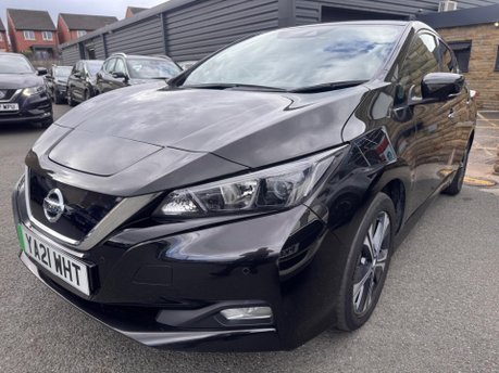 Nissan LEAF N-CONNECTA 5