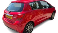 Toyota Yaris 1.33 Dual VVT-i Excel Hatchback 5dr Petrol Multidrive S Euro 5 Euro 5 (99 p 3