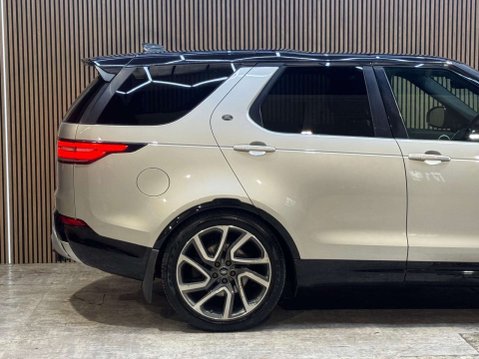 Land Rover Discovery 3.0 Discovery HSE TD6 Auto 4WD 5dr 33