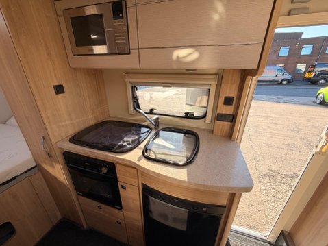Elddis Majestic EXPLORER GROUP 13