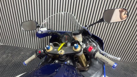 Suzuki GSX-R 2005 28K NEW MOT SERVICED WARRANTY 600CC SUPER SPORT GIXXER 37