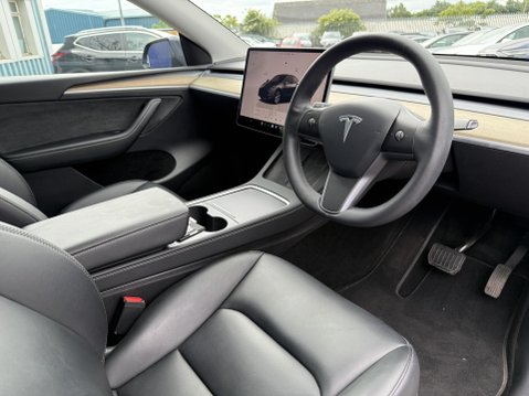 Tesla Model Y SUV 5dr Electric Auto RWD (346 ps) 3