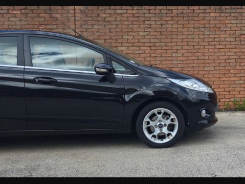 Ford Fiesta 1.4 Fiesta Zetec Auto 5dr 13