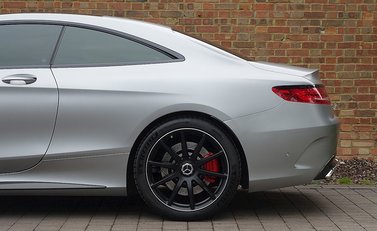 Mercedes-Benz S63 S63 Coupe 10
