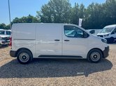 Vauxhall Vivaro SWB L1H1 Low Roof Prime 2900 Air Con Sensors EURO 6 5